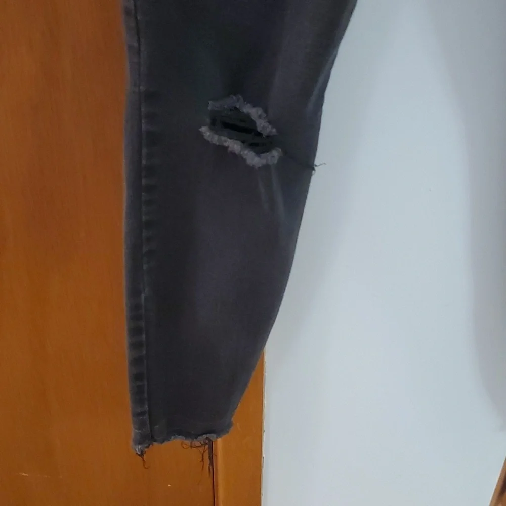 William Rast sculpted high rise ankle jeans - Picture 5 of 8